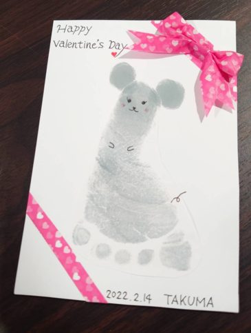 【今月のワンコイン足形アート】今年のバレンタインはチョコにチョコっとおまけしませんか？